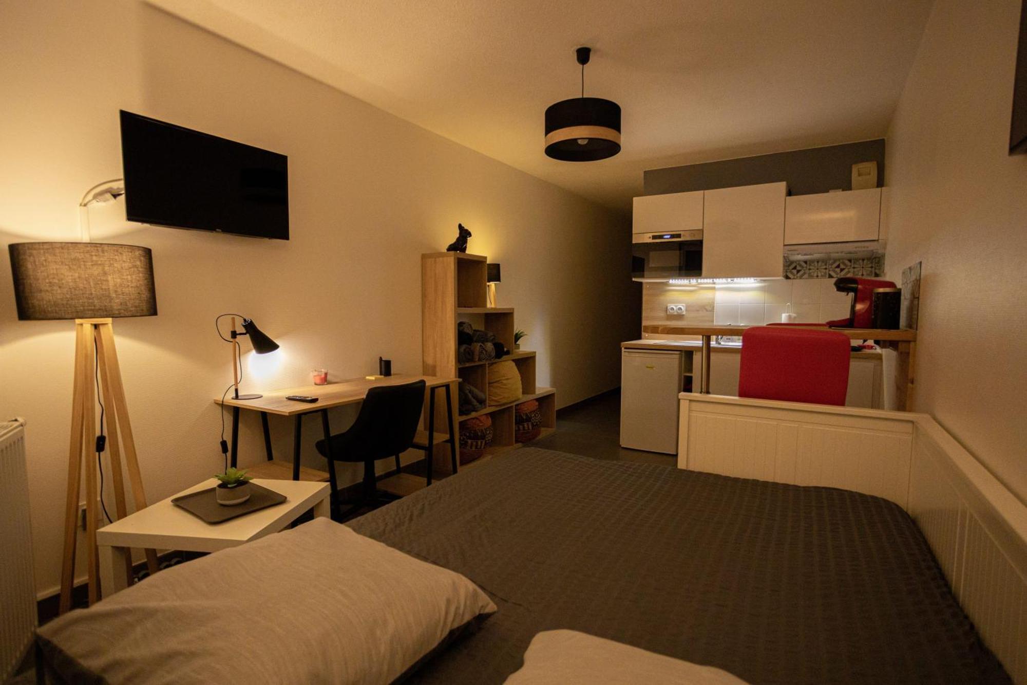 Studio Premium Arrivee Autonome 24S24H Troyes Extérieur photo